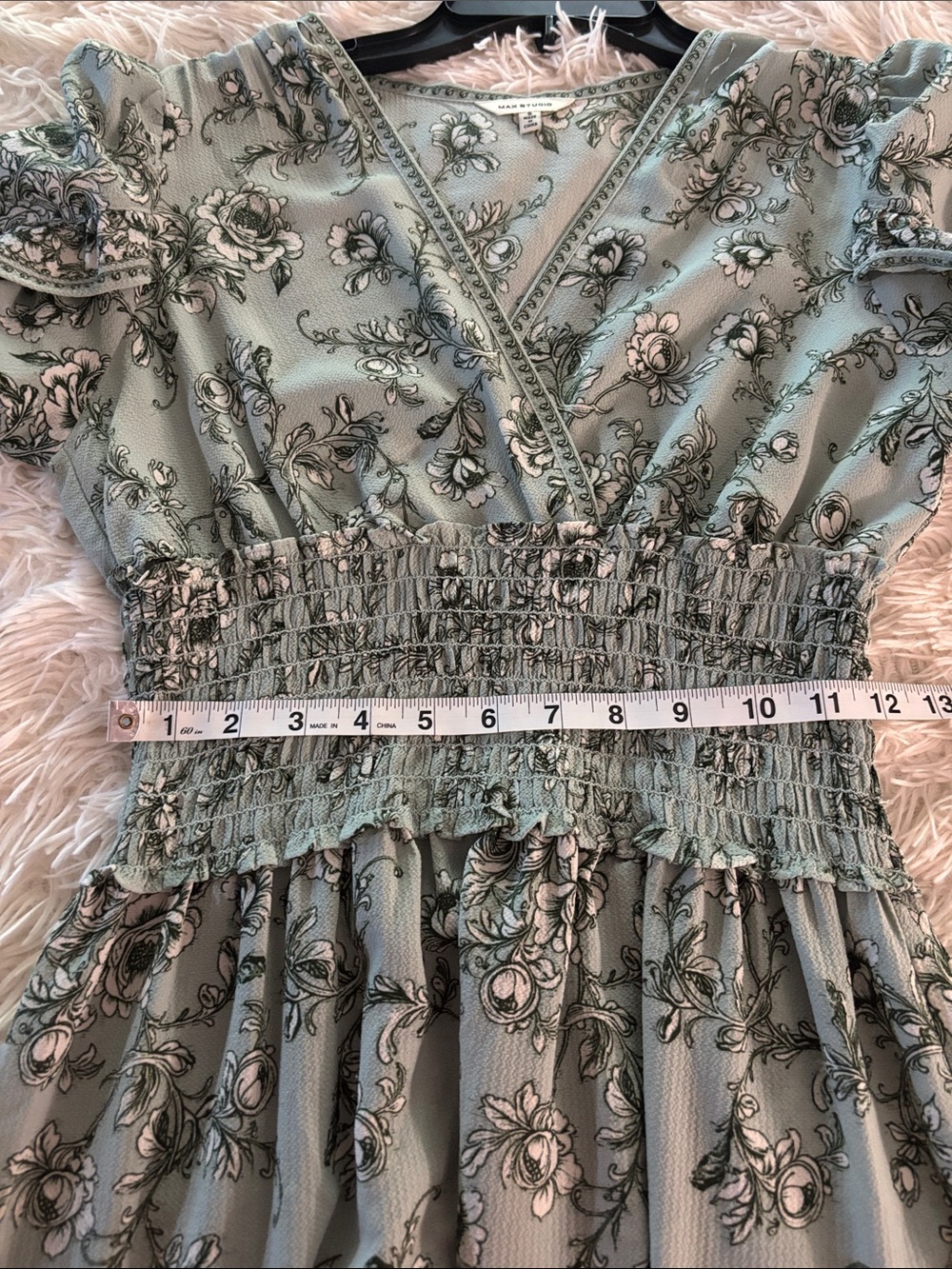 Max Studio Sage Green Floral Maxi Dress with Smocked Waist - Picture 4 of 7